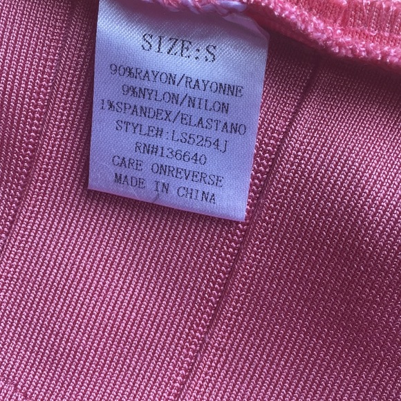 Sentimental Dress - Picture 8 of 8